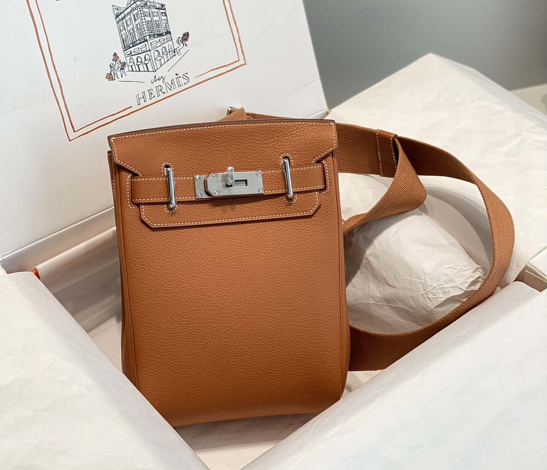 Hermes H083591CK89 Hac a Dos GM backpack Orange - Default Title - View 1