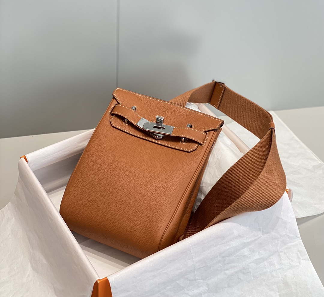 Hermes H083591CK89 Hac a Dos GM backpack Orange