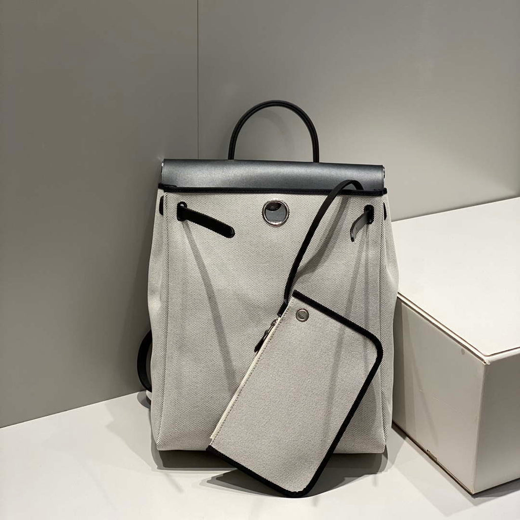 Hermes H084076CKAD A Dos Zip Retourne Herbag Backpack Toile Vache Hunter Ebene H60066