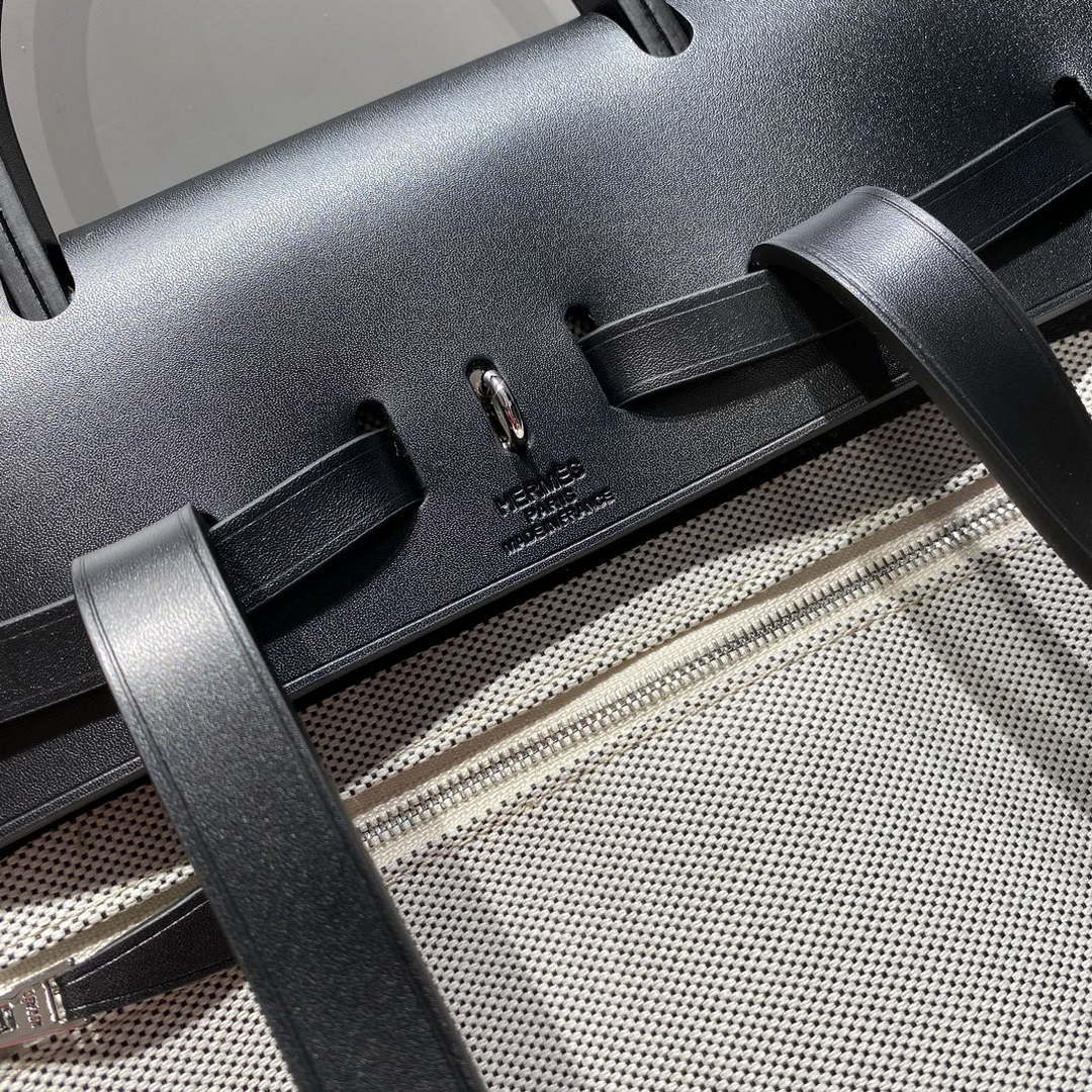 Hermes H084076CKAD A Dos Zip Retourne Herbag Backpack Toile Vache Hunter Ebene H60066 - Default Title - View 10