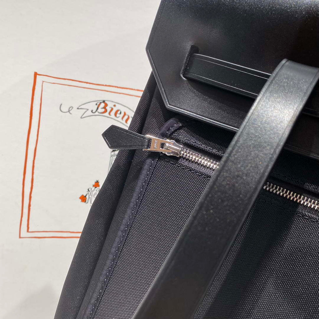 Hermes H084076CKAD A Dos Zip Retourne Herbag Backpack Toile Vache Hunter Ebene H60068