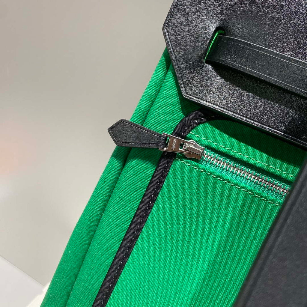 Hermes H084076CKAD A Dos Zip Retourne Herbag Backpack Toile Vache Hunter Ebene H60069