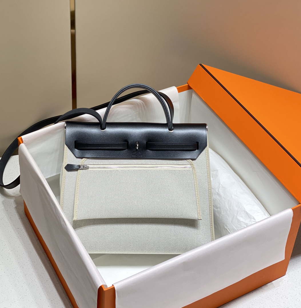 Hermes H084076CKAD Herbag Zip 31 Bag in Black Hunter Leather and Canvas H60048 - Default Title - View 2