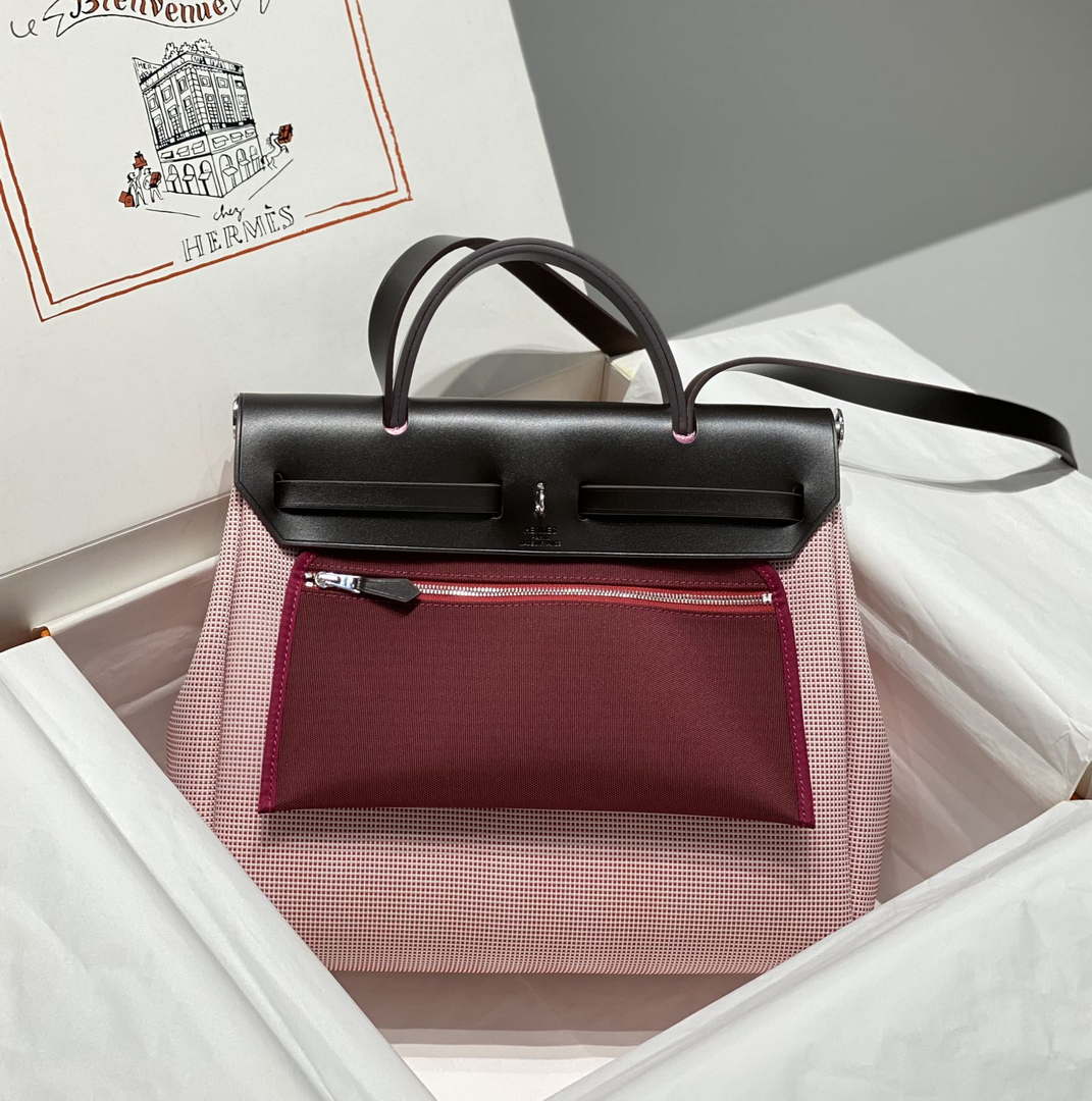 Hermes H084076CKAD Herbag Zip 31 Bag in Black Hunter Leather and Canvas H60056 - Default Title - View 2