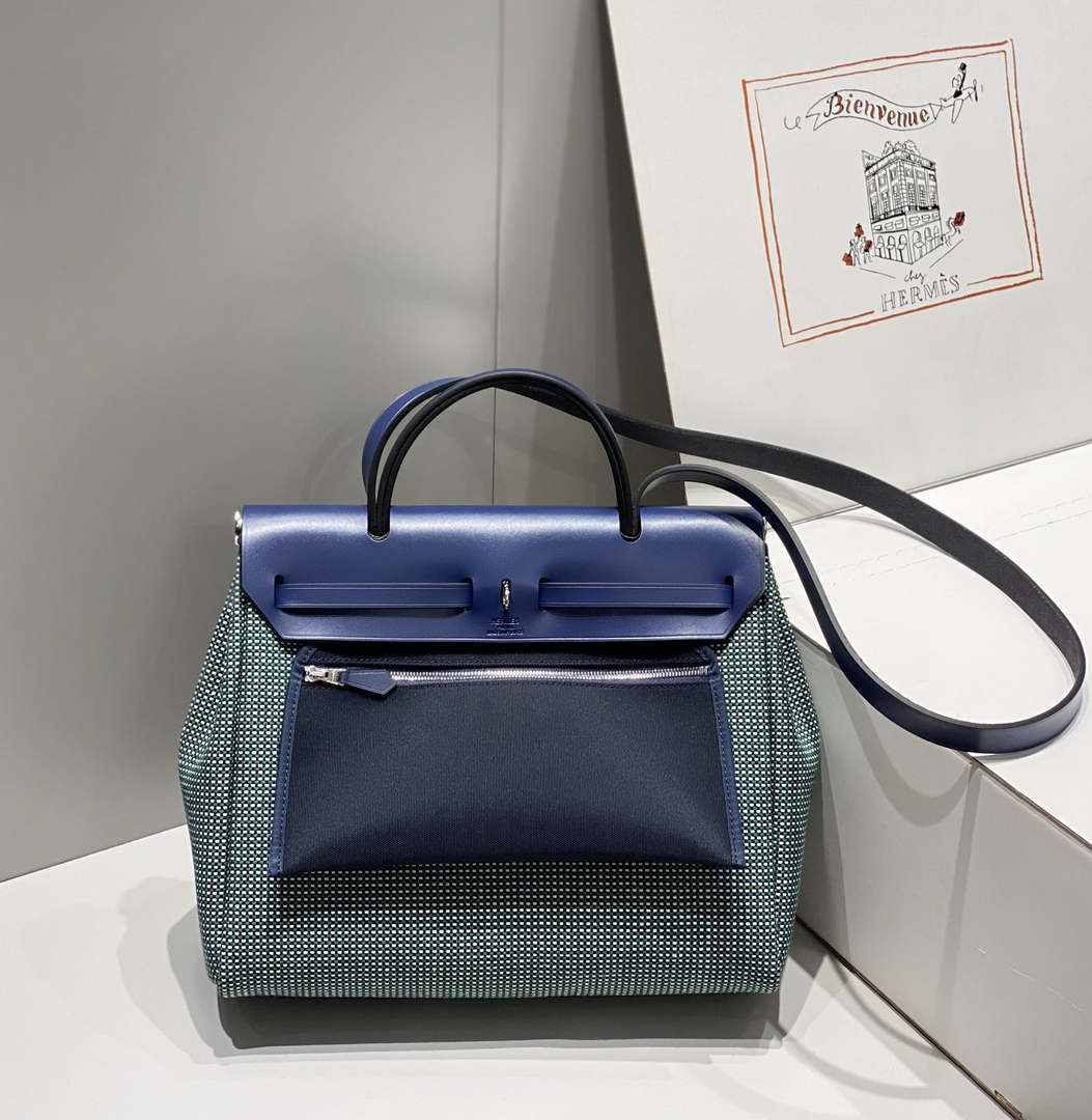 Hermes H084076CKAD Herbag Zip 31 Bag in Black Hunter Leather and Canvas H60057 - Default Title - View 4