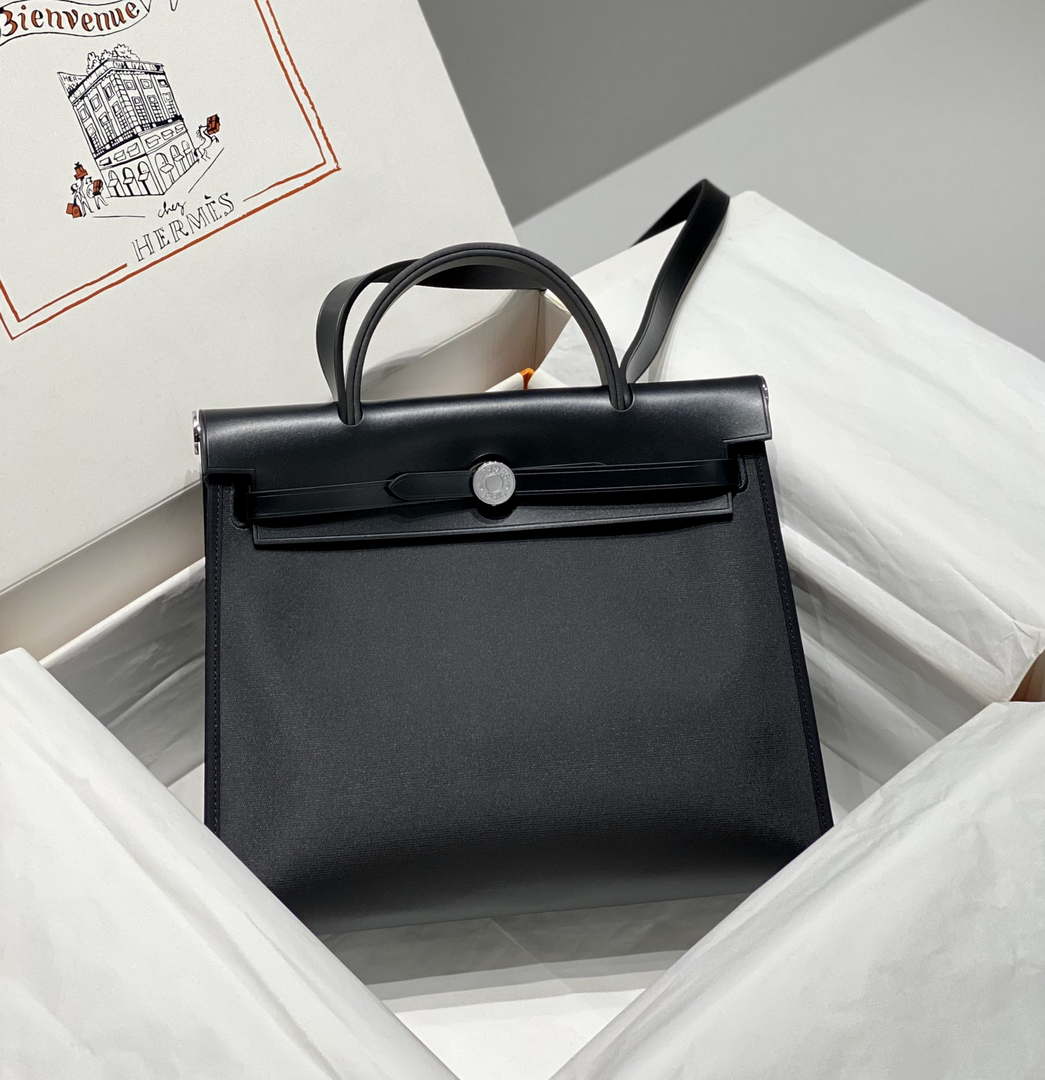 Hermes H084076CKAD Herbag Zip 31 Bag in Black Hunter Leather and Canvas H60058 - Default Title - View 5