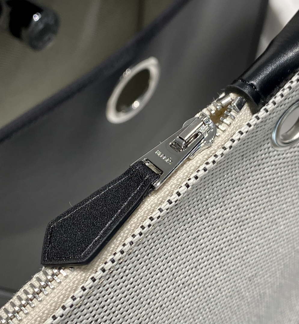 Hermes H084076CKAD Herbag Zip 31 Bag in Black Hunter Leather and Canvas H60058