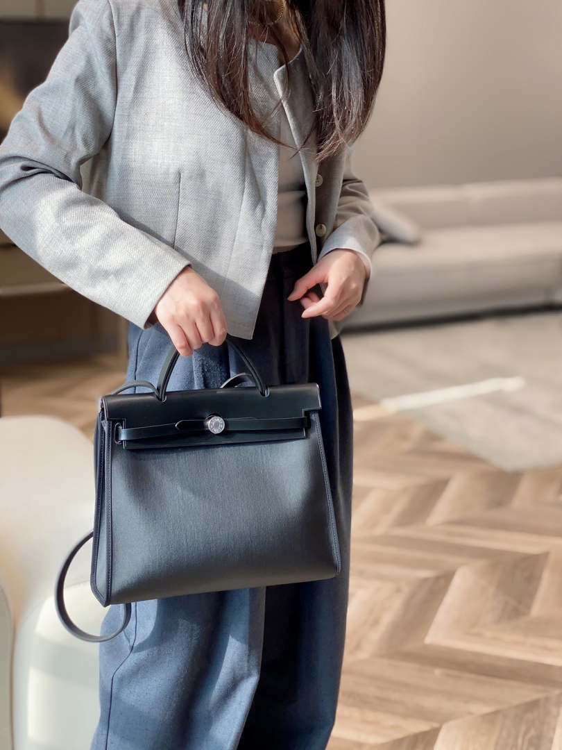 Hermes H084076CKAD Herbag Zip 31 Bag in Black Hunter Leather and Canvas H60058