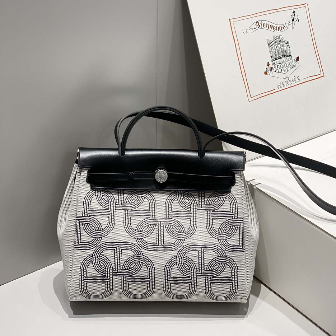 Hermes H084076CKAD Herbag Zip 31 Bag in Black Hunter Leather and Canvas H60062