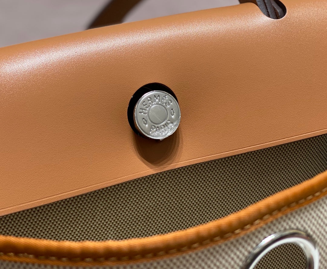 Hermes H084076CKAD Herbag Zip 31 Bag in Brown Hunter Leather and Canvas H60049 - Default Title - View 5