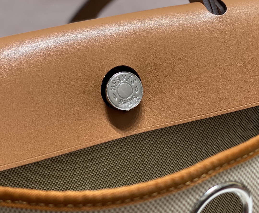 Hermes H084076CKAD Herbag Zip 31 Bag in Brown Hunter Leather and Canvas H60052 - Default Title - View 5