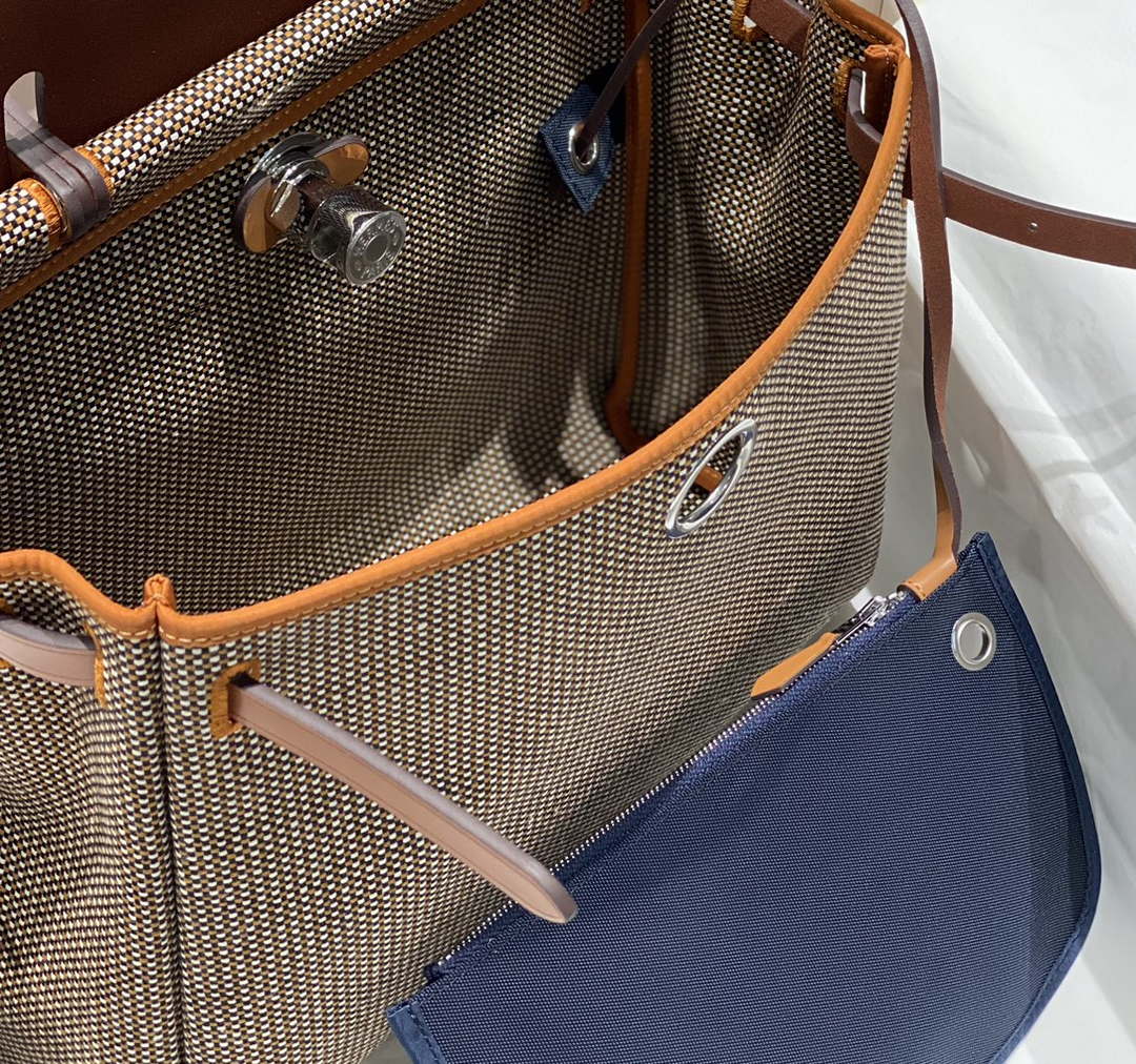 Hermes H084076CKAD Herbag Zip 31 Bag in Brown Hunter Leather and Canvas H60055 - Default Title - View 9