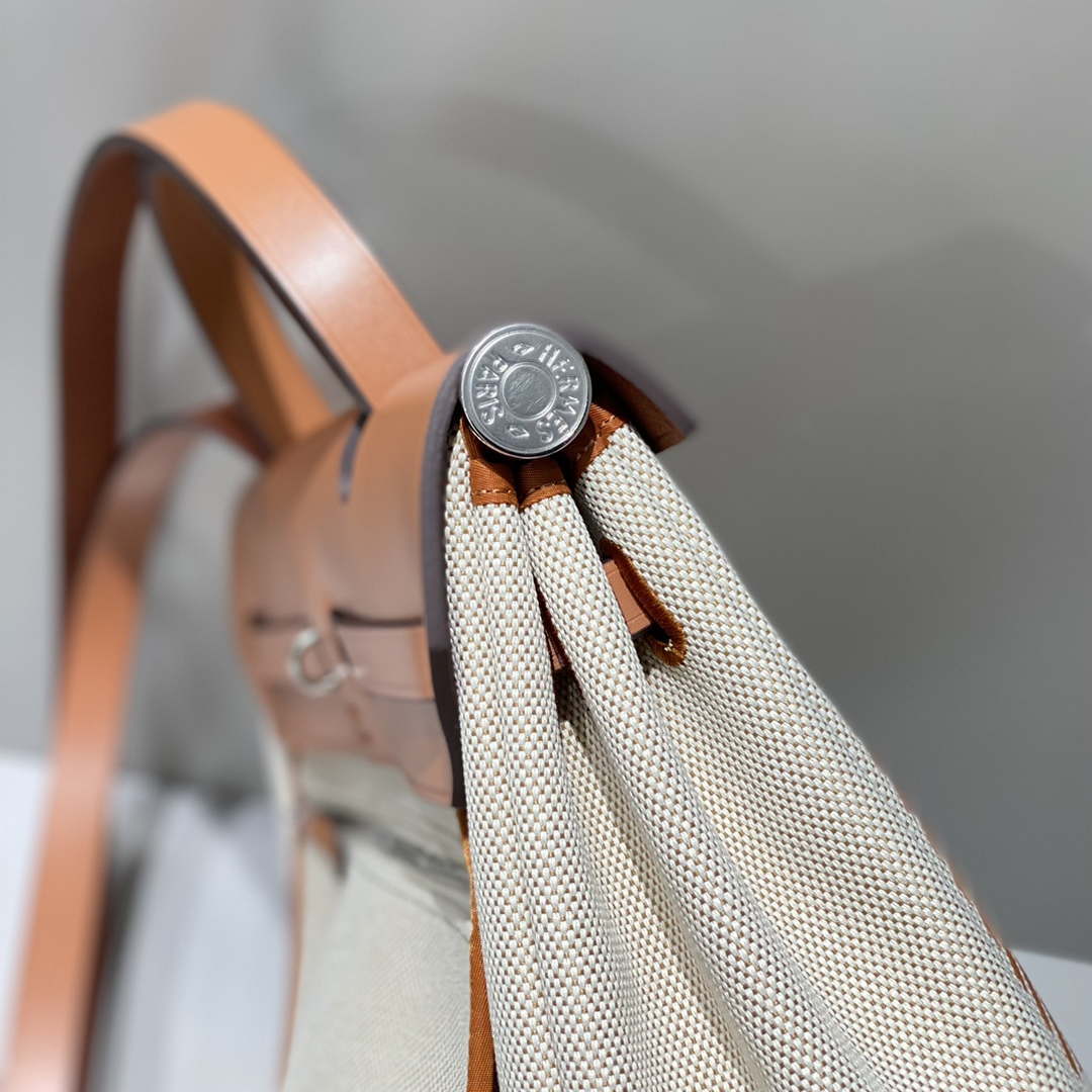 Hermes H084076CKAD Herbag Zip 31 Bag in Brown Hunter Leather and Canvas H60060