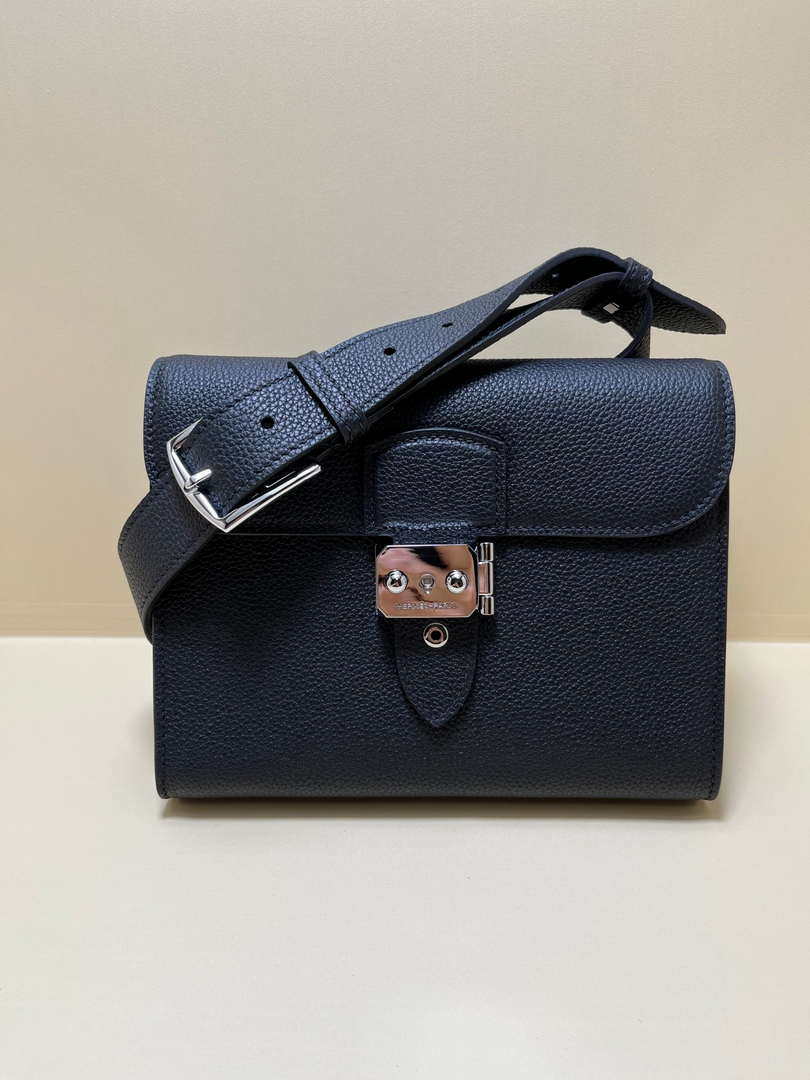 Hermes H084109CK18 SAC A Depeches Messager Shoulder Togo 21 bags Black