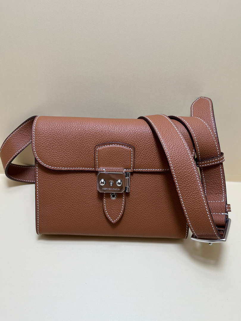 Hermes H084109CK18 SAC A Depeches Messager Shoulder Togo 21 bags Brown