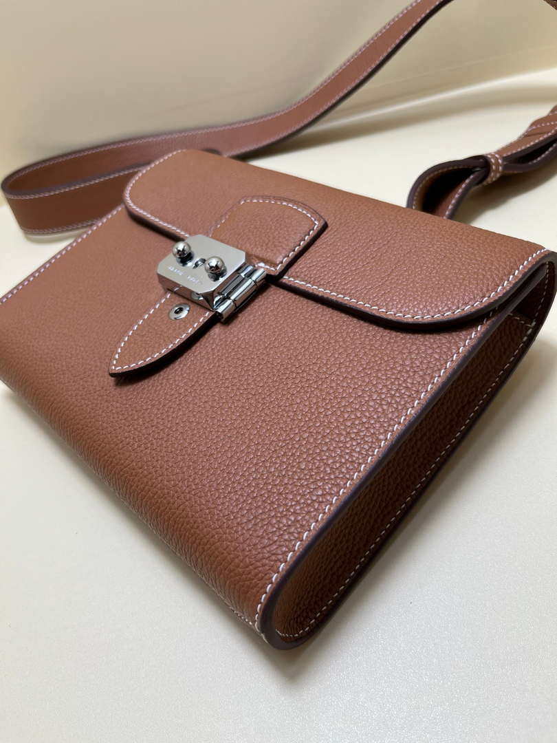 Hermes H084109CK18 SAC A Depeches Messager Shoulder Togo 21 bags Brown