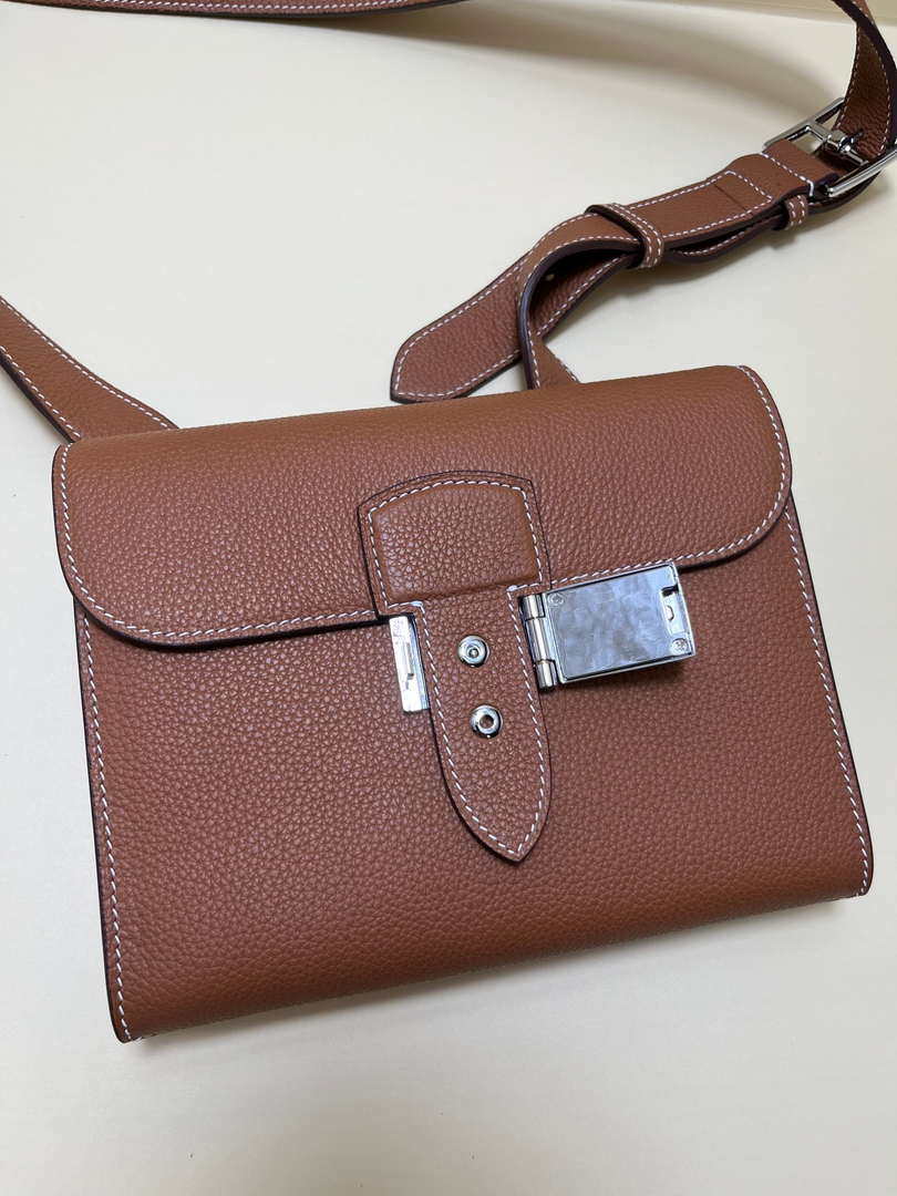 Hermes H084109CK18 SAC A Depeches Messager Shoulder Togo 21 bags Brown