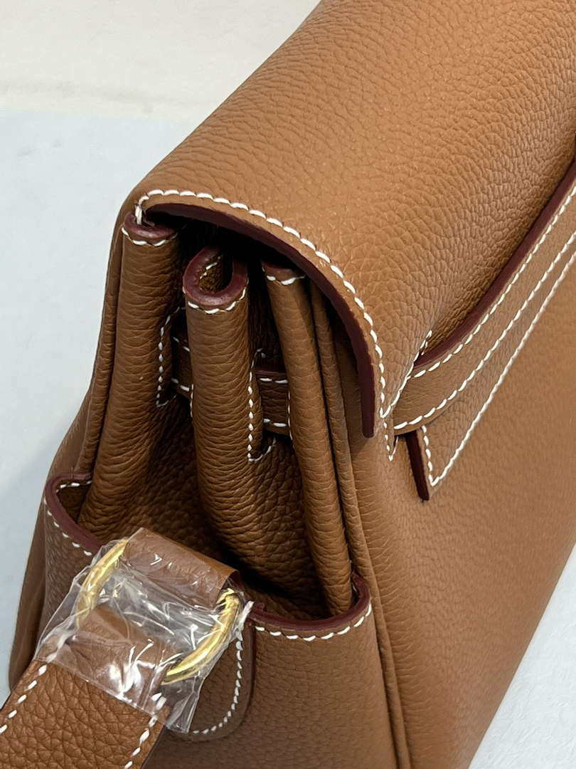 Hermes H084109CK25 Kelly Messager Shoulder Togo 25 bags Gold Brown - Default Title - View 6