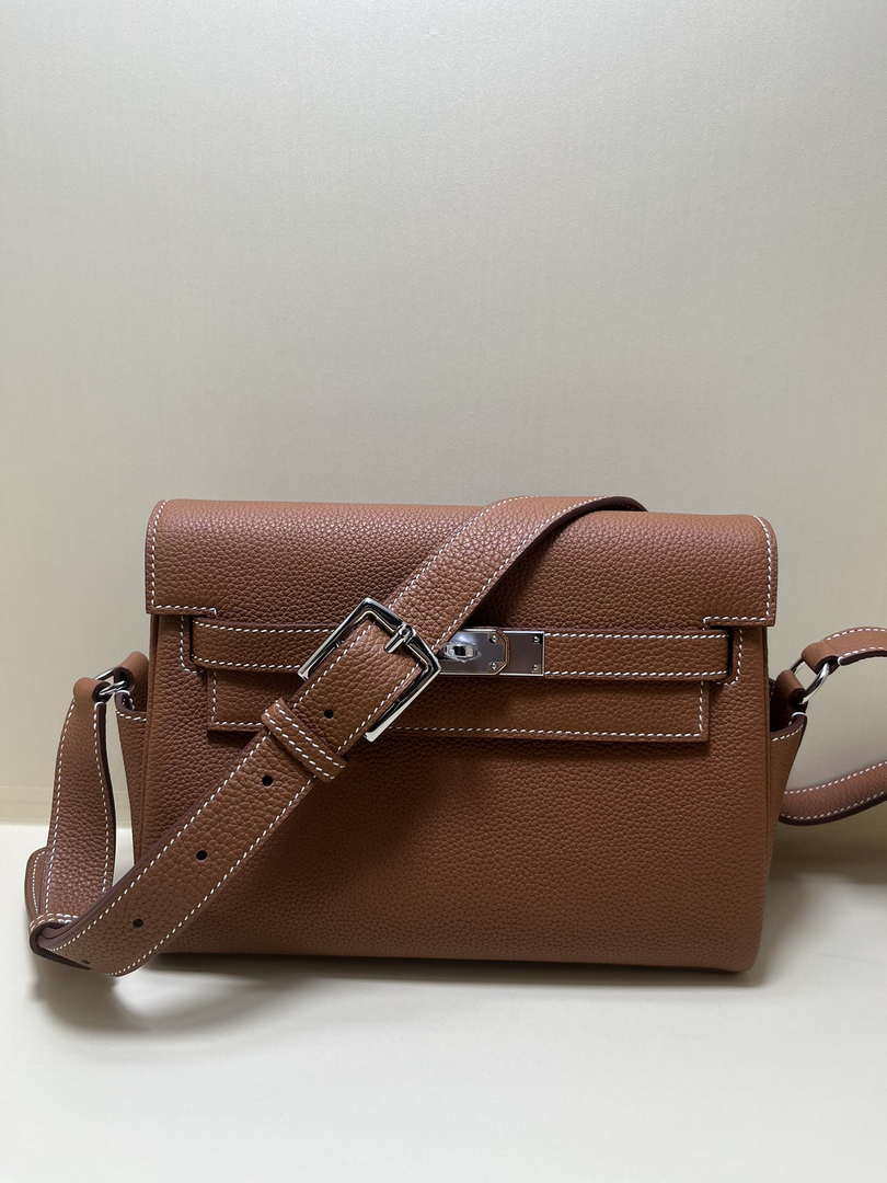 Hermes H084109CK25 Kelly Messager Shoulder Togo 25 bags Brown Silver