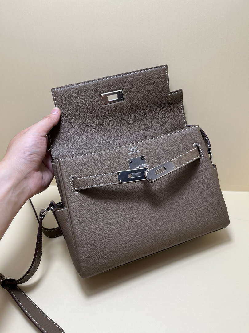 Hermes H084109CK25 Kelly Messager Shoulder Togo 25 bags Elephant Gray Silver