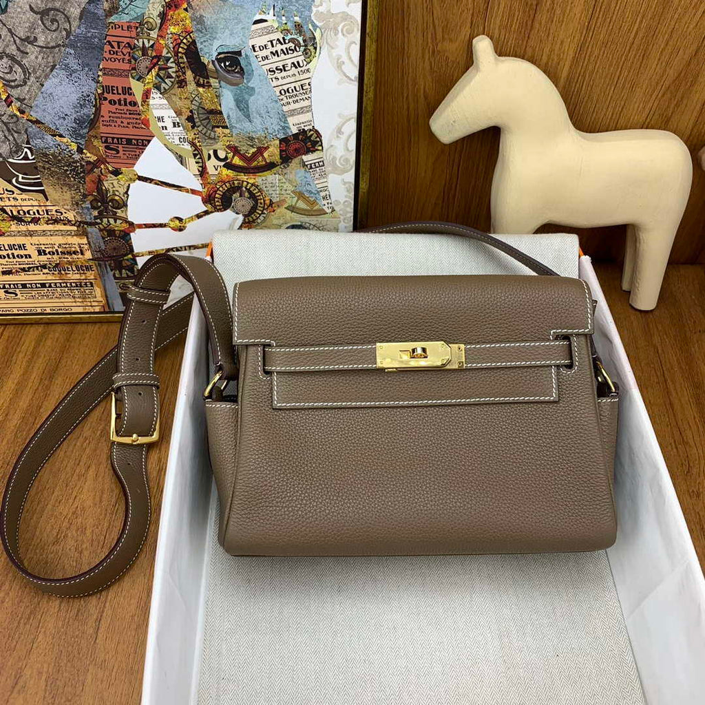 Hermes H084109CK25 Kelly Messager Shoulder Togo 25 bags Elephant Gray Gold