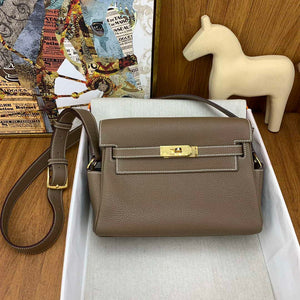 Hermes H084109CK25 Kelly Messager Shoulder Togo 25 bags Elephant Gray Gold - Default Title - View 1