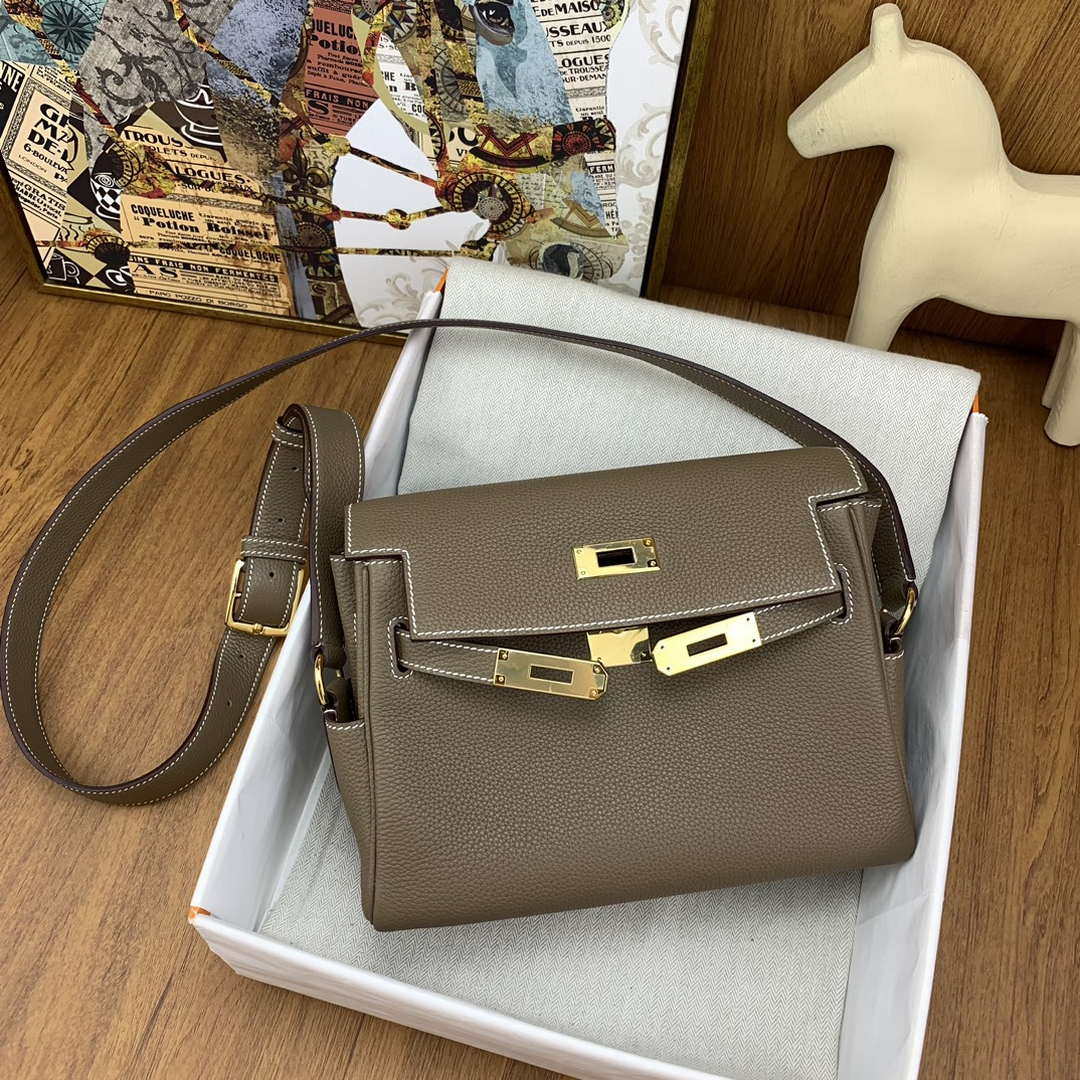Hermes H084109CK25 Kelly Messager Shoulder Togo 25 bags Elephant Gray Gold