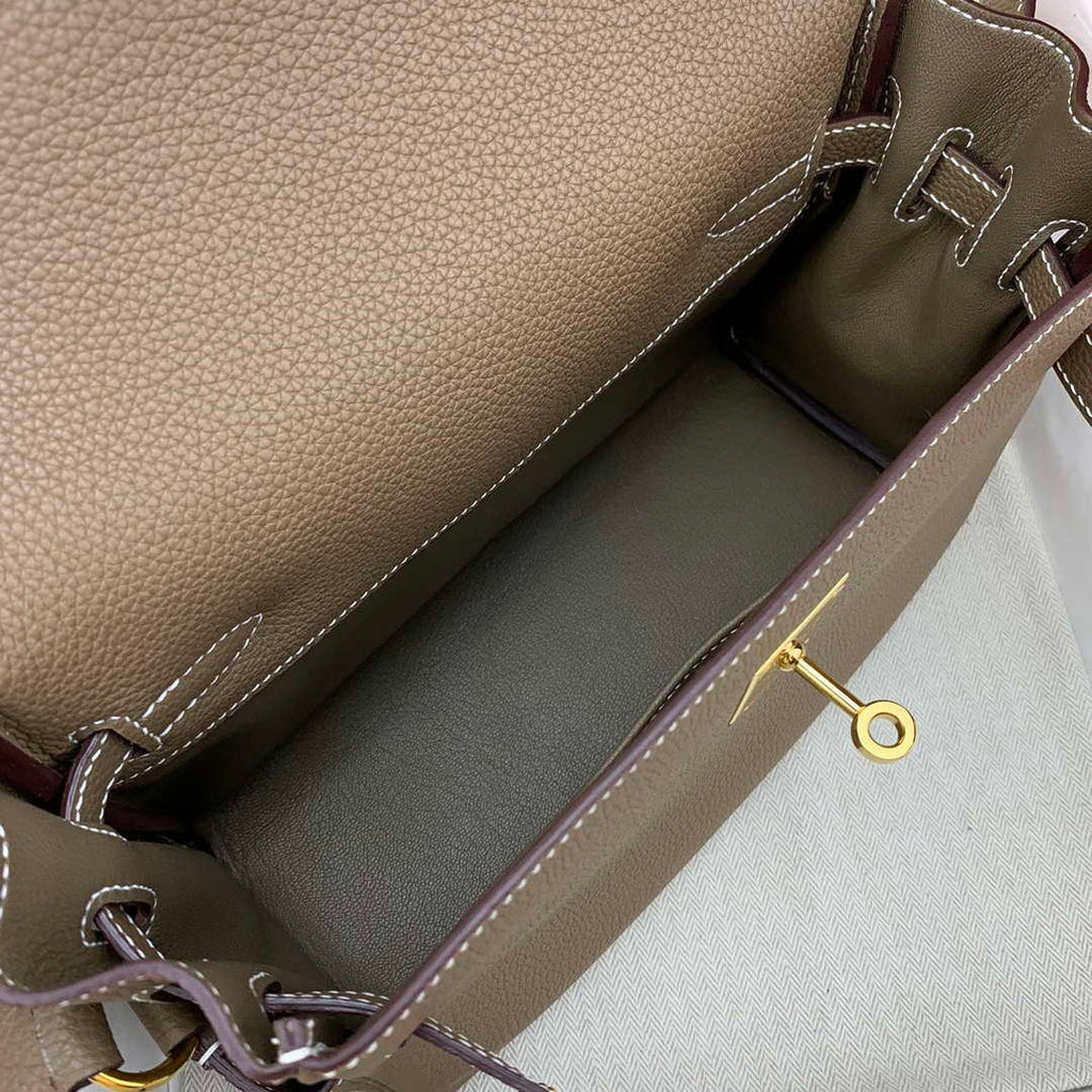 Hermes H084109CK25 Kelly Messager Shoulder Togo 25 bags Elephant Gray Gold