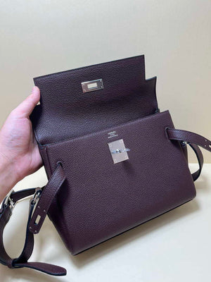 Hermes H084109CK25 Kelly Messager Shoulder Togo 25 bags Saddle Red - Default Title - View 7