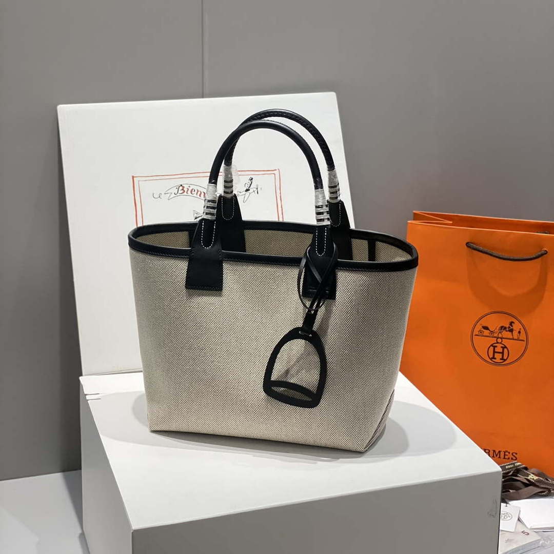 Hermes H084532CKAB Steeple 28 bag H320011 Shopping Tote