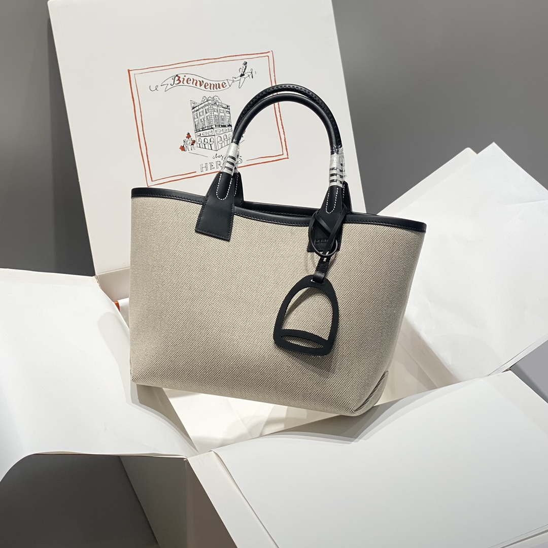 Hermes H084532CKAB Steeple 28 bag H320011 Shopping Tote