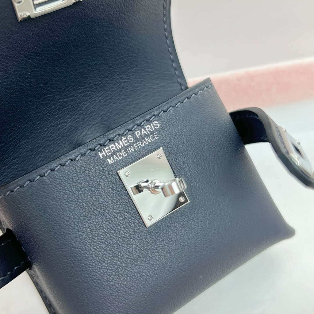 Hermes H084665CK0U Kellyfestival charm Kelly bag charm in Swift calfskin H88900