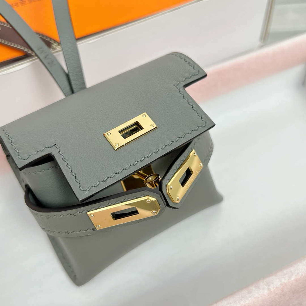 Hermes H084665CK0U Kellyfestival charm Kelly bag charm in Swift calfskin H88901