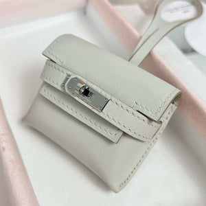 Hermes H084665CK0U Kellyfestival charm Kelly bag charm in Swift calfskin H88903 - Gold - View 7