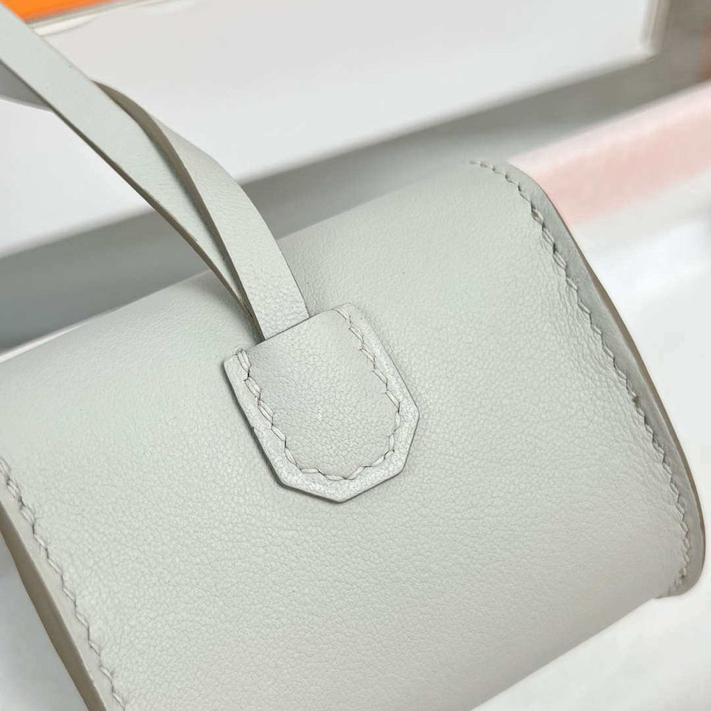 Hermes H084665CK0U Kellyfestival charm Kelly bag charm in Swift calfskin H88903
