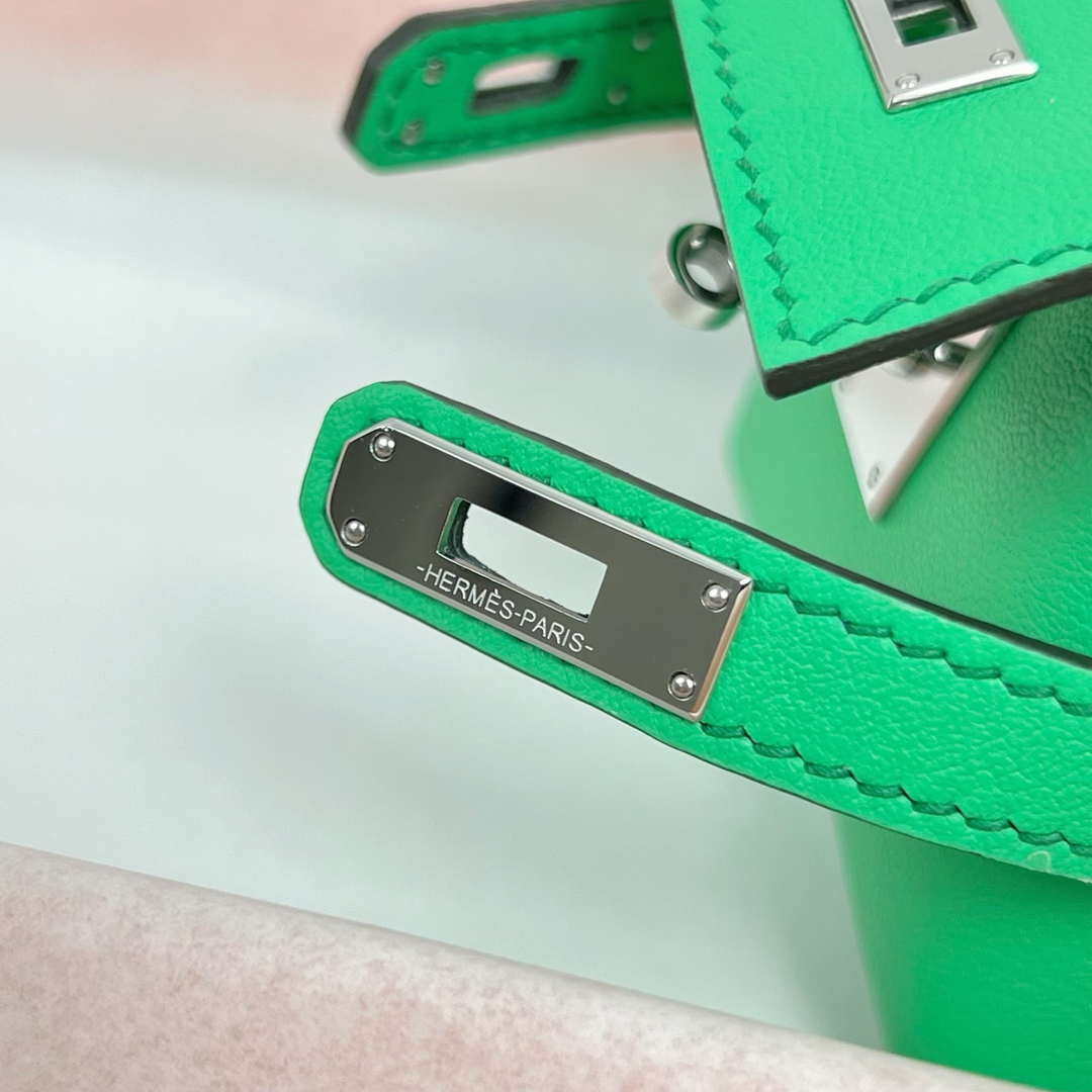 Hermes H084665CK0U Kellyfestival charm Kelly bag charm in Swift calfskin H88904