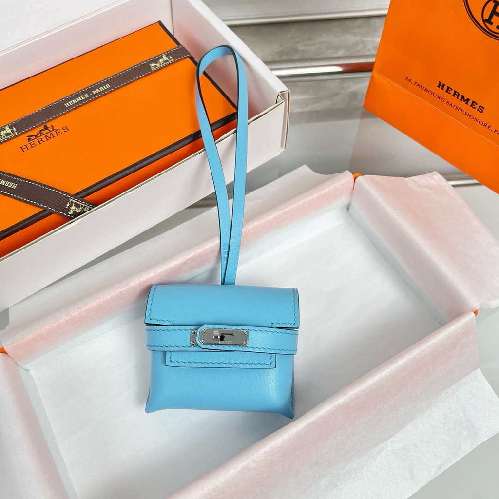 Hermes H084665CK0U Kellyfestival charm Kelly bag charm in Swift calfskin H88905