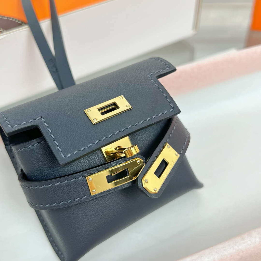 Hermes H084665CK0U Kellyfestival charm Kelly bag charm in Swift calfskin H88900