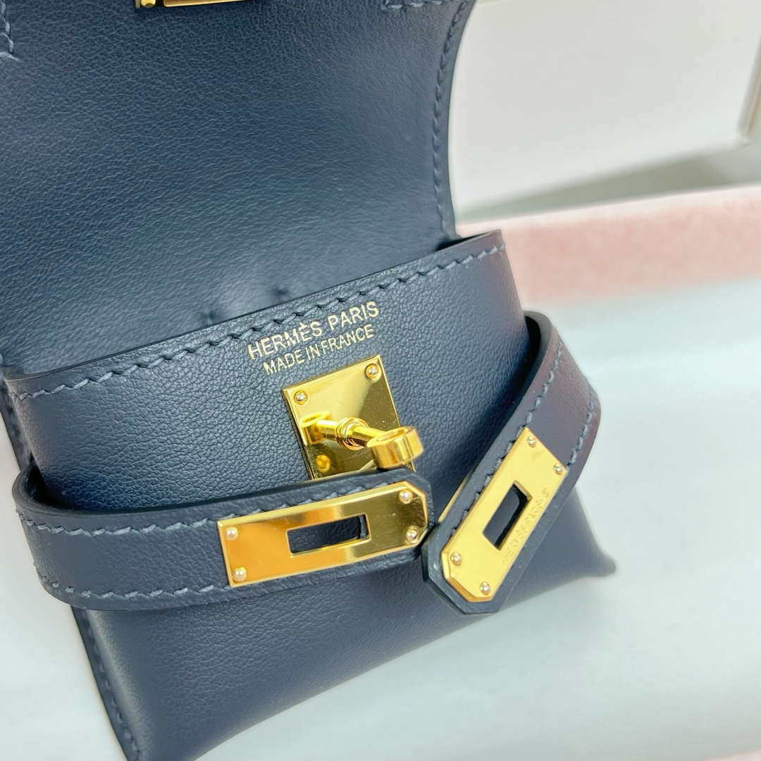 Hermes H084665CK0U Kellyfestival charm Kelly bag charm in Swift calfskin H88900