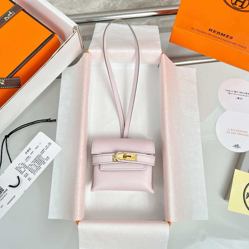 Hermes H084665CK0U Kellyfestival charm Kelly bag charm in Swift calfskin H88906