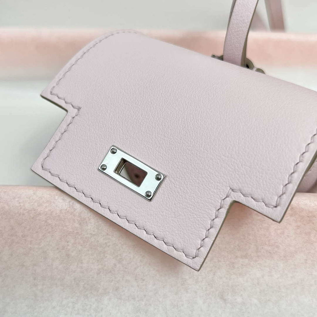 Hermes H084665CK0U Kellyfestival charm Kelly bag charm in Swift calfskin H88906