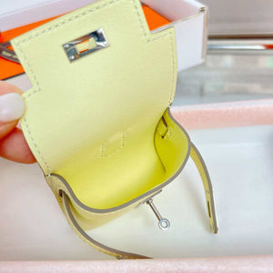 Hermes H084665CK0U Kellyfestival charm Kelly bag charm in Swift calfskin H88907 - Gold - View 15
