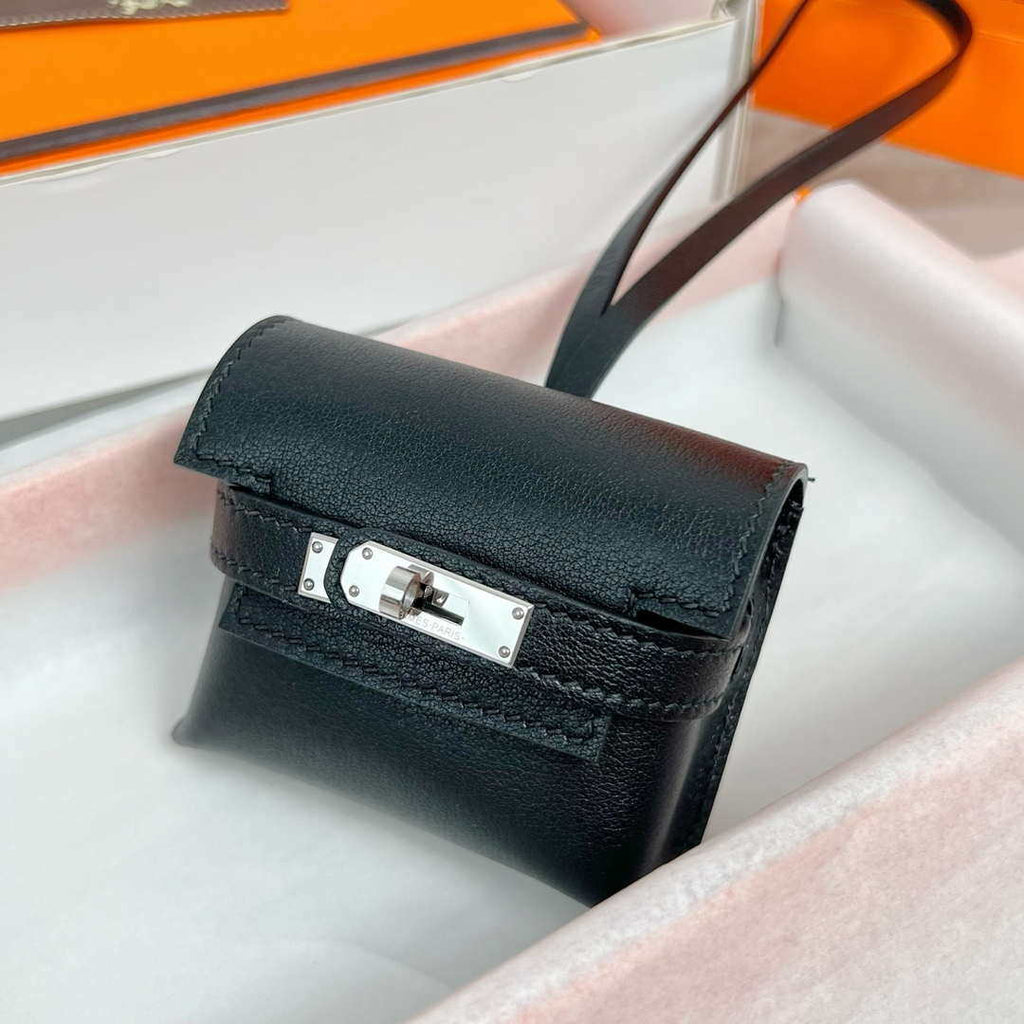 Hermes H084665CK0U Kellyfestival charm Kelly bag charm in Swift calfskin H88908
