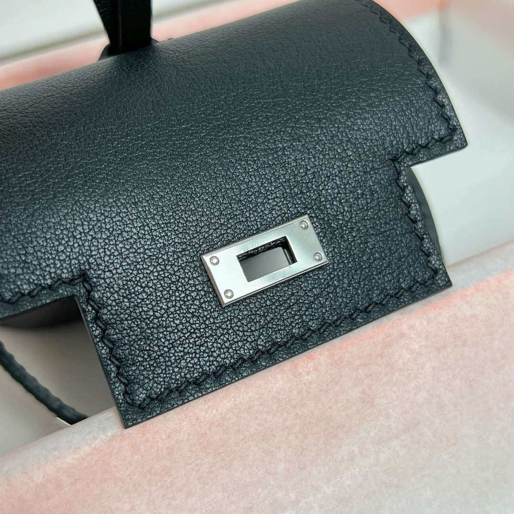 Hermes H084665CK0U Kellyfestival charm Kelly bag charm in Swift calfskin H88908