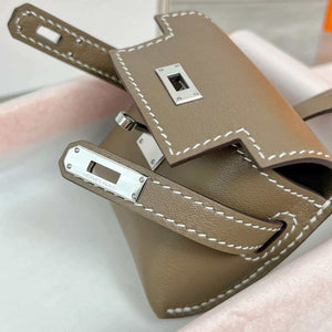 Hermes H084665CK0U Kellyfestival charm Kelly bag charm in Swift calfskin H88909 - Gold - View 15