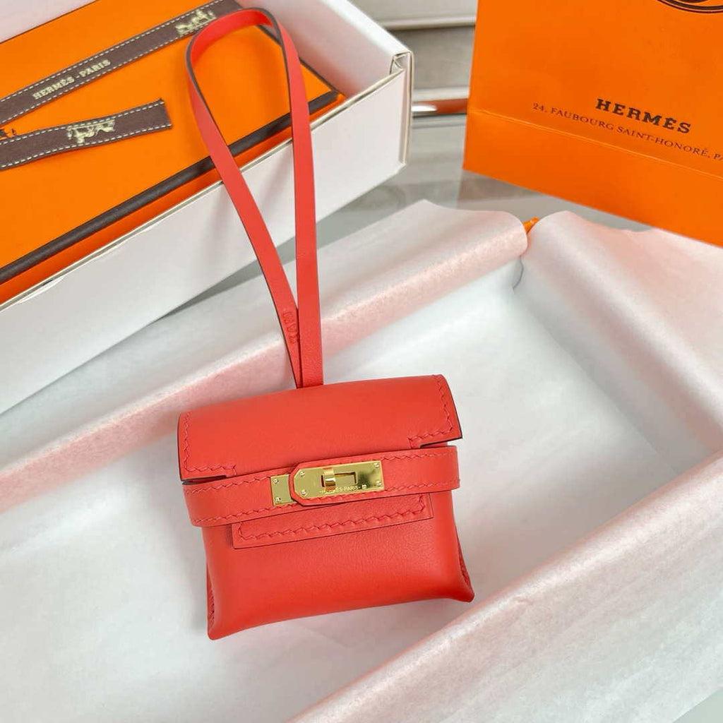 Hermes H084665CK0U Kellyfestival charm Kelly bag charm in Swift calfskin H88910