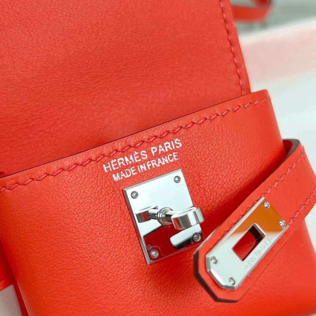Hermes H084665CK0U Kellyfestival charm Kelly bag charm in Swift calfskin H88910