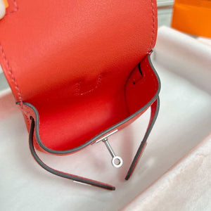 Hermes H084665CK0U Kellyfestival charm Kelly bag charm in Swift calfskin H88910 - Gold - View 18