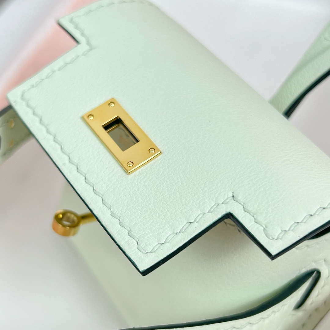 Hermes H084665CK0U Kellyfestival charm Kelly bag charm in Swift calfskin H88911