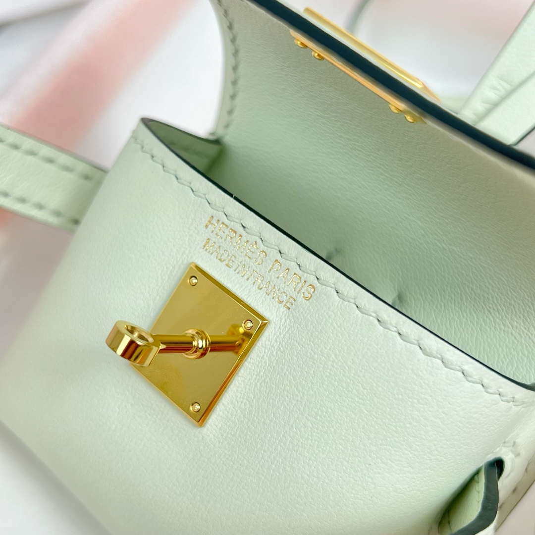 Hermes H084665CK0U Kellyfestival charm Kelly bag charm in Swift calfskin H88911